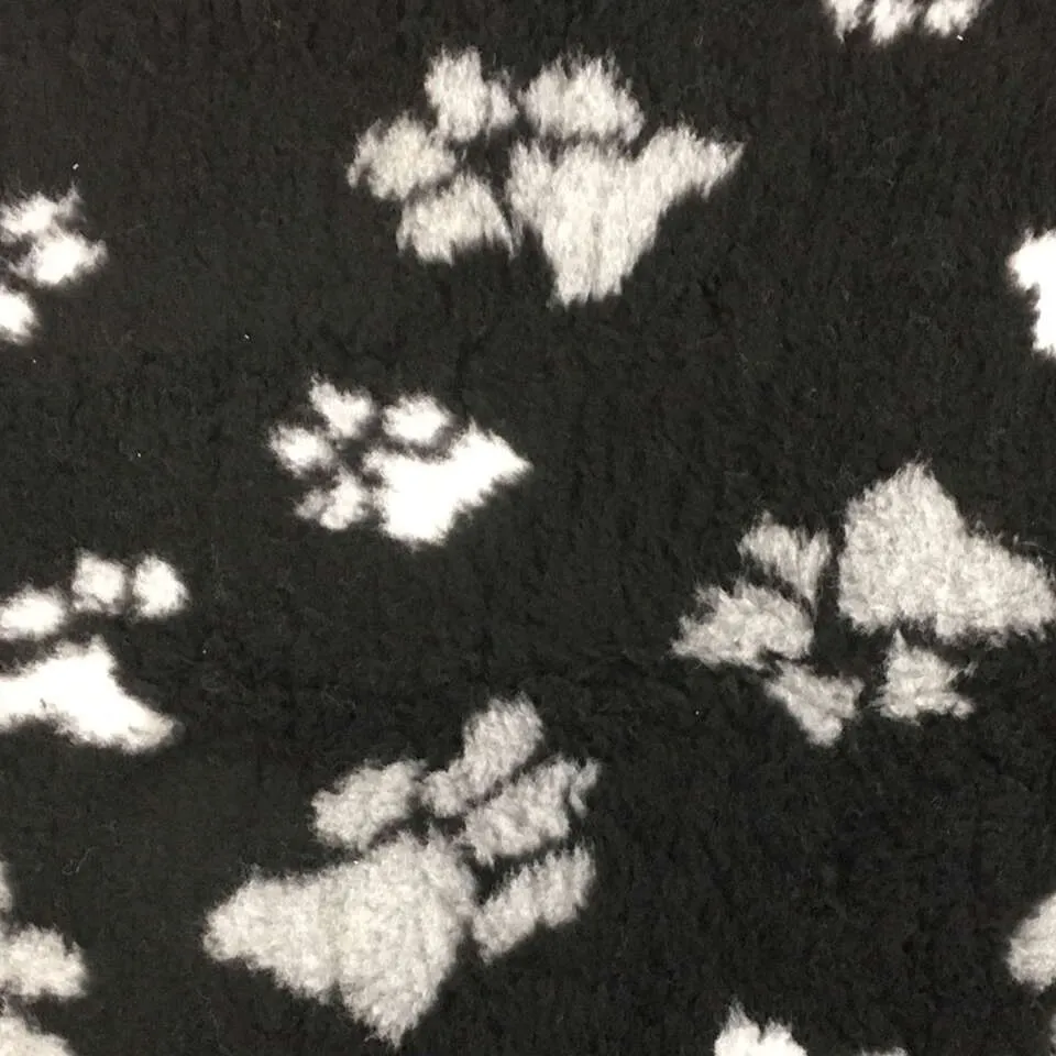 Little & Bigger CosyPet Non-slip matt 50x75 cm must - Tootepilt 2